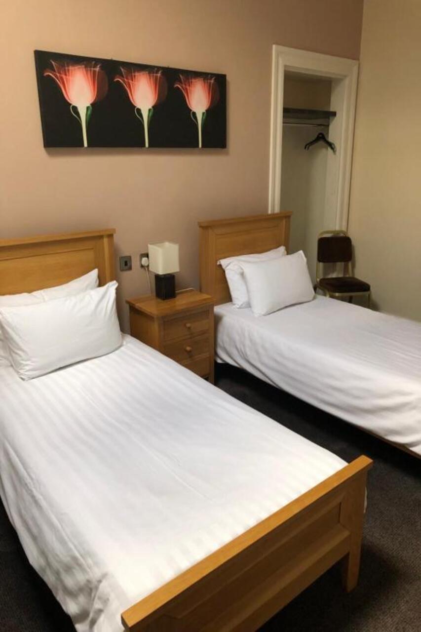 Oyo Douglas Hotel Κιλμάρνοκ Εξωτερικό φωτογραφία