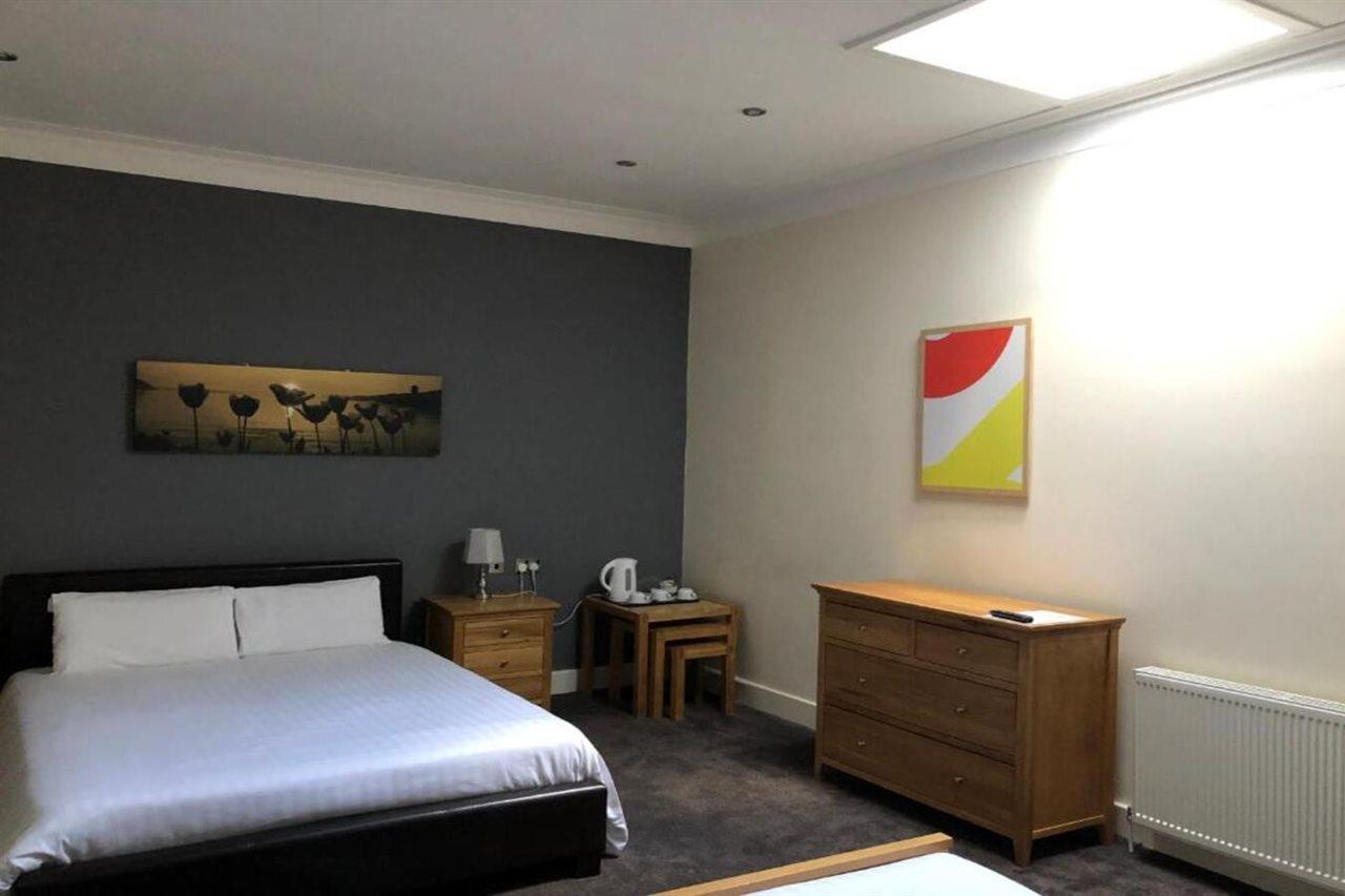 Oyo Douglas Hotel Κιλμάρνοκ Εξωτερικό φωτογραφία